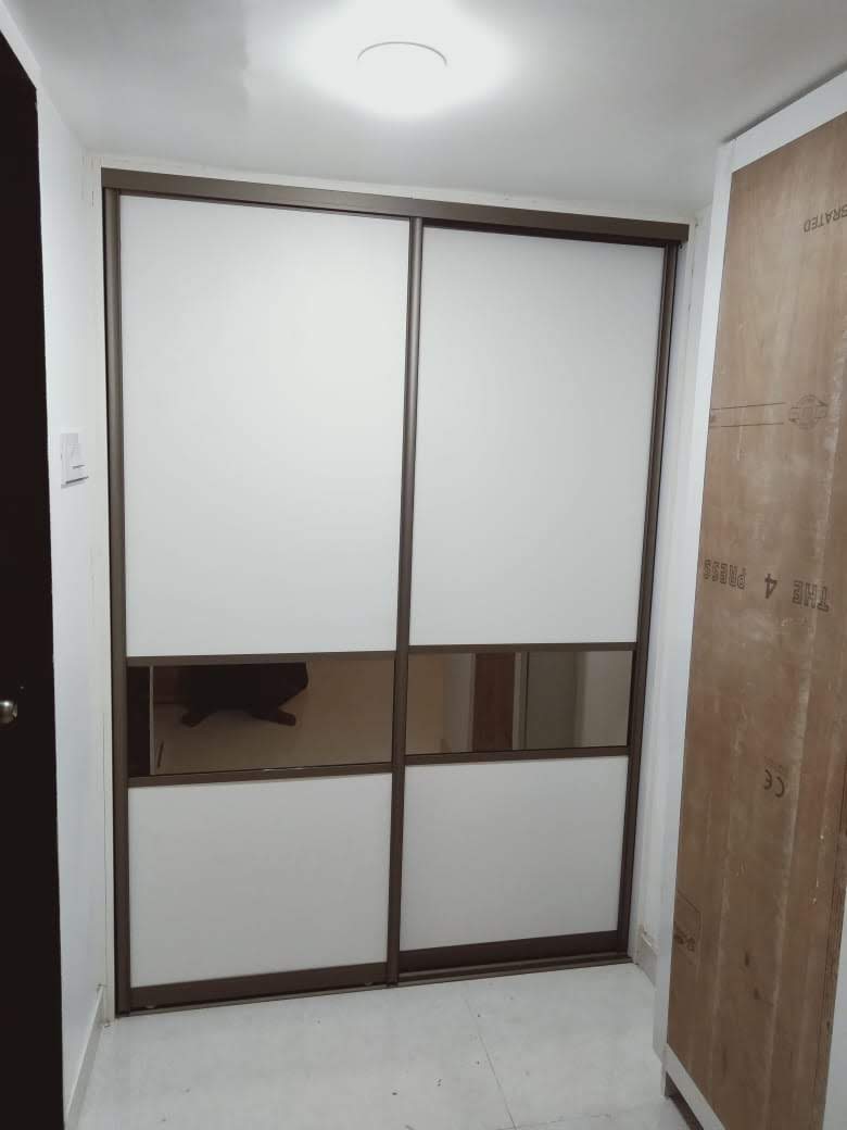 choose-your-lacquer-glass-wardrobe-design-in-gurgaon-gurugram-lowest-price-lacquer-glass-designs-gurgaon-india